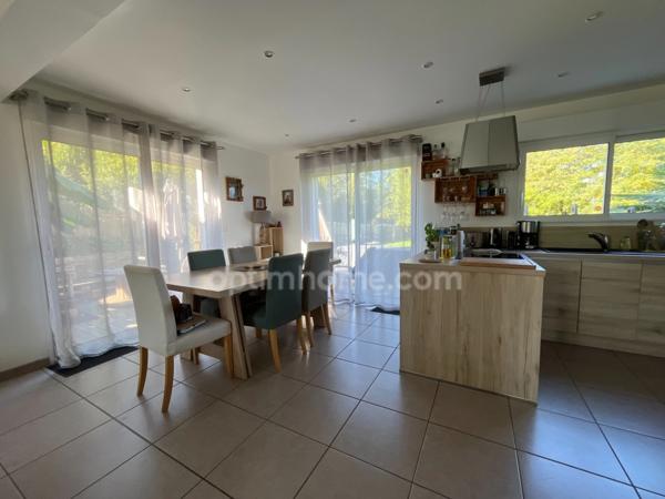 HONFLEUR - 125 m2 - 5pièces - 3 CHAMBRES - GARAGE - JARDIN 1 120 M2 - BUREAU - TERRASSE - LUMINEUX