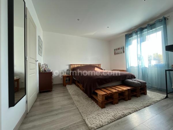 HONFLEUR - 125 m2 - 5pièces - 3 CHAMBRES - GARAGE - JARDIN 1 120 M2 - BUREAU - TERRASSE - LUMINEUX