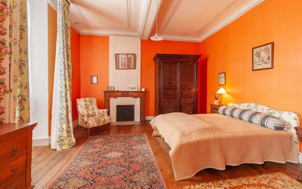 Maison à vendre    8 pièces •  Coudures