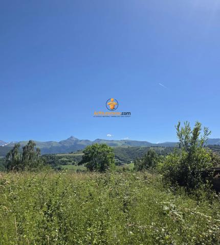 Vente                                                      Terrain
                        
                                         12475 m2                     à Astugue