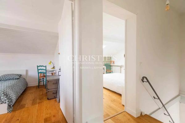 Bruges limite Bouscat – Maison d’environ 190 m2 avec jardin et piscine