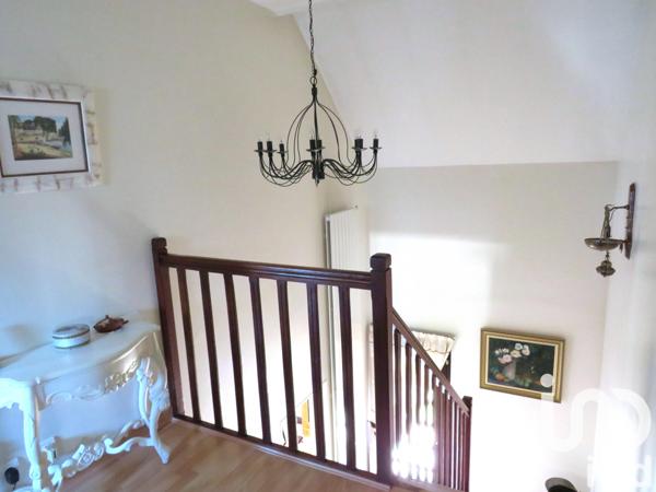 House for sale 8 rooms 163 m² Neuilly-sur-Marne