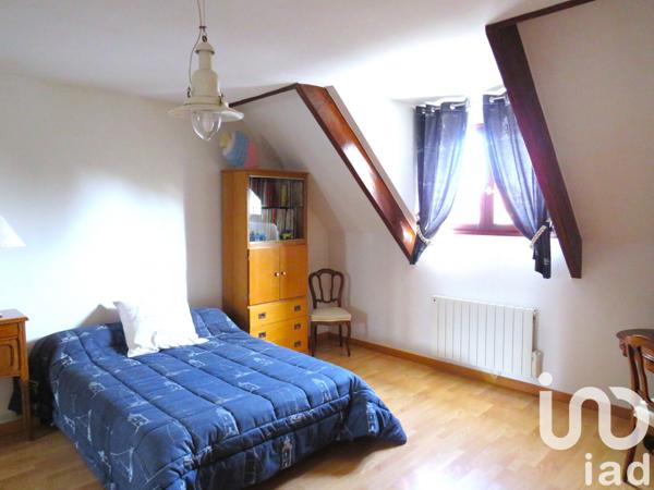 House for sale 8 rooms 163 m² Neuilly-sur-Marne