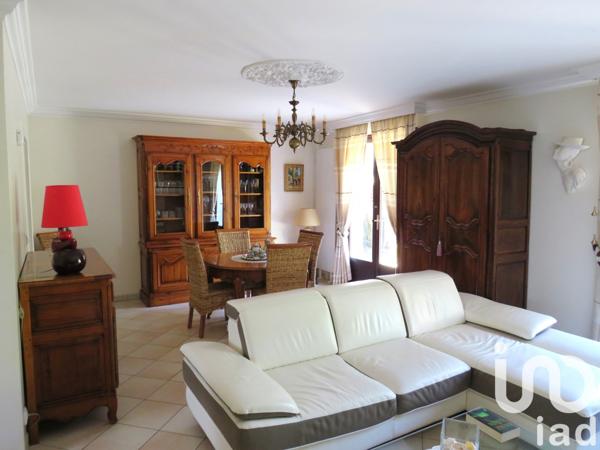 House for sale 8 rooms 163 m² Neuilly-sur-Marne