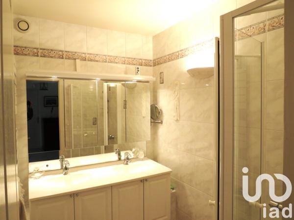 House for sale 8 rooms 163 m² Neuilly-sur-Marne
