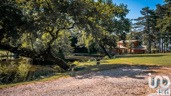 Maison à vendre 7 pièces 203 m² Écully