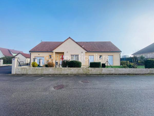 Vente Maison173,5 m² - 8 Pièces - CHATENOY EN BRESSE (71380)