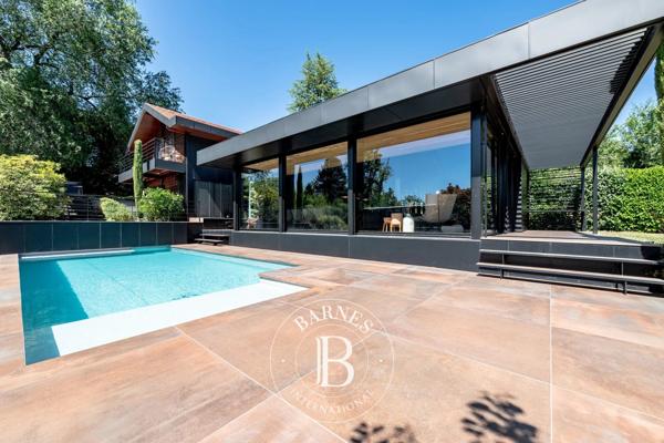 Annecy-le-Vieux, Maison 5 Chambres -  265 m² à vendre
