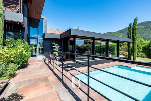 Annecy-le-Vieux, Maison 5 Chambres -  265 m² à vendre