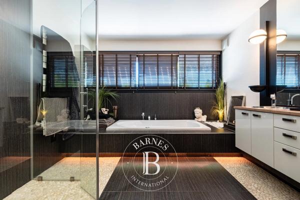 Annecy-le-Vieux, Maison 5 Chambres -  265 m² à vendre