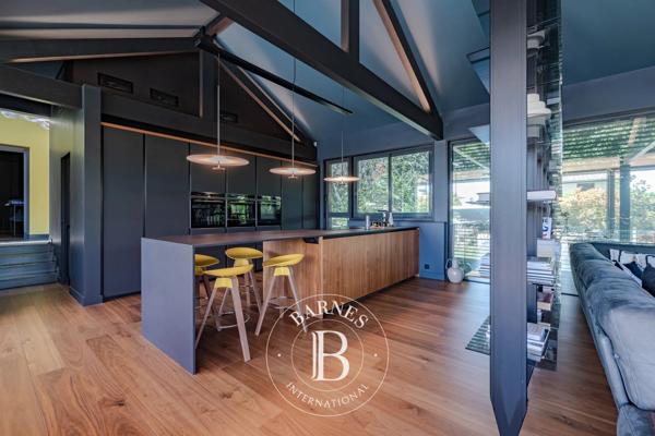 Annecy-le-Vieux, Maison 5 Chambres -  265 m² à vendre