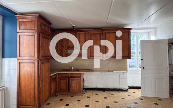 Maison à louer    6 pièces •  Saint-Hilaire-de-la-Côte