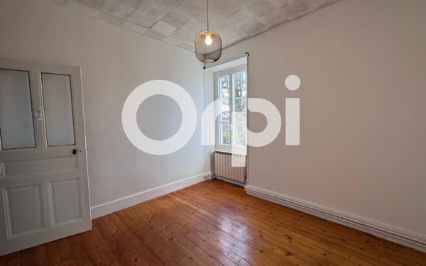 Maison à louer    6 pièces •  Saint-Hilaire-de-la-Côte