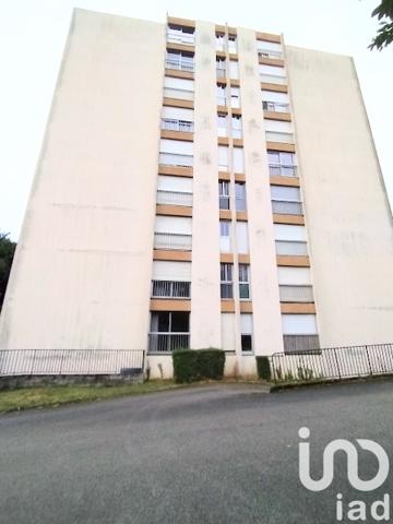 Location appartement 1 pièce 27 m² Limoges
