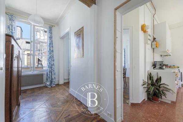 Paris 1er, Appartement 2 Chambres -  110 m² à vendre