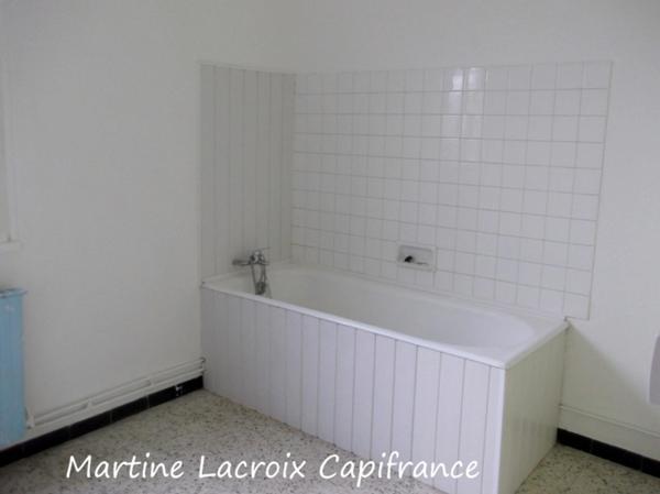 Dpt SARTHE (72), à vendre LA FERTE BERNARD - IMMEUBLE DE RAPPORT - P10 de 199 m² - Terrain de 248 M²