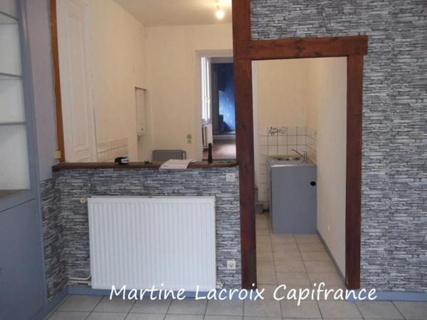 Dpt SARTHE (72), à vendre LA FERTE BERNARD - IMMEUBLE DE RAPPORT - P10 de 199 m² - Terrain de 248 M²