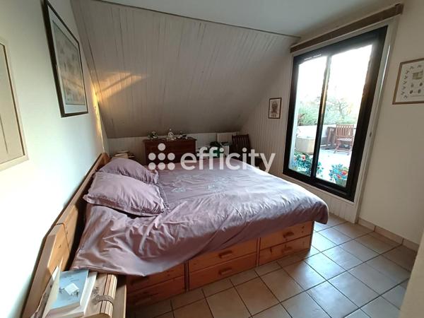 Appartement 4 pièces - 97 m² Exclusivité efficity