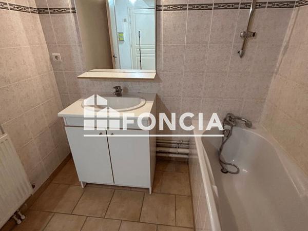 Location Appartement 2 pièces 51.7 m² - RESIDENCE LE COUVENT DES DAMES Laon 02000