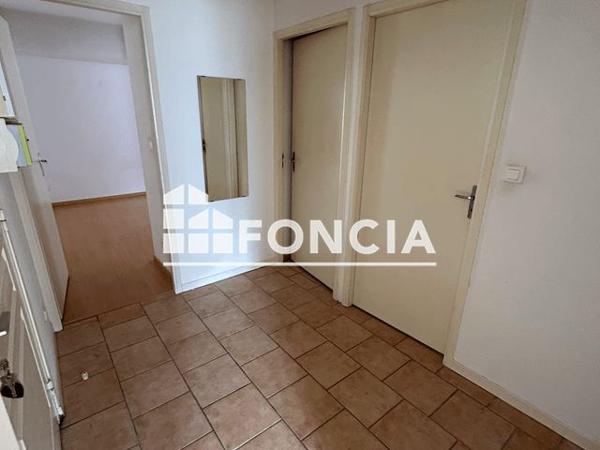 Location Appartement 2 pièces 51.7 m² - RESIDENCE LE COUVENT DES DAMES Laon 02000