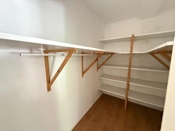 Appartement 106 m² avec parking et vue parc à Béziers Champs de Mars
