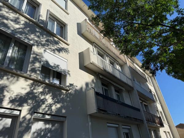 Appartement 106 m² avec parking et vue parc à Béziers Champs de Mars