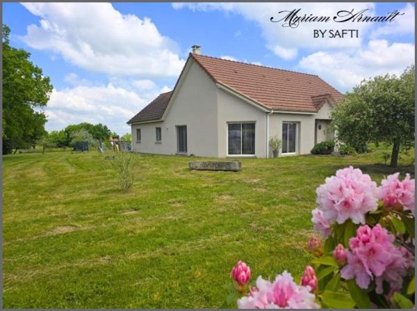 Maison 2011 Plain-Pied 152 m², 4 chambres sur terrain de 4811 m²