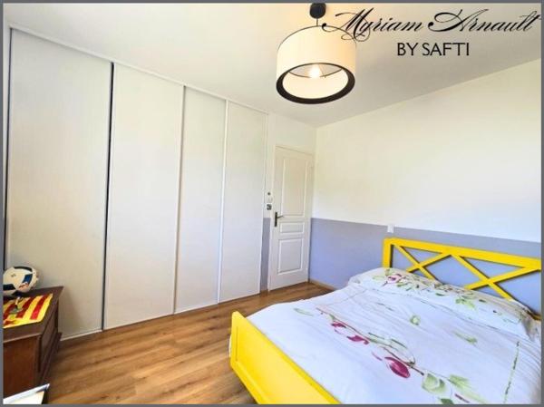 Maison 2011 Plain-Pied 152 m², 4 chambres sur terrain de 4811 m²