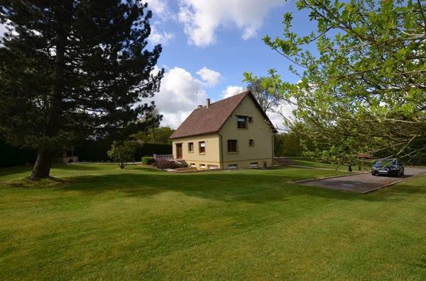 Vente                                                      Maison
                        
                     9 pièces                      165 m2                     à Pont-Audemer