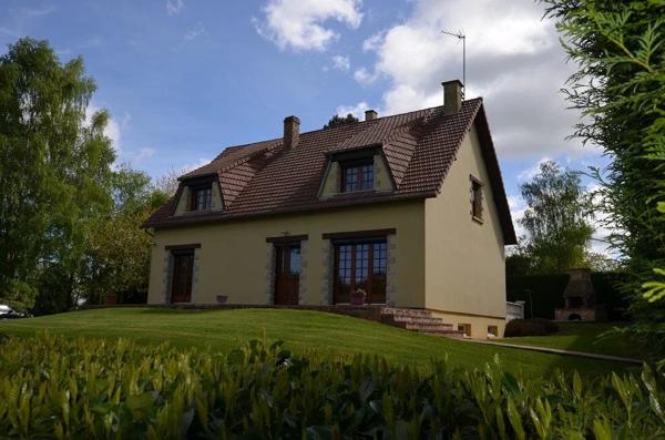 Vente                                                      Maison
                        
                     9 pièces                      165 m2                     à Pont-Audemer