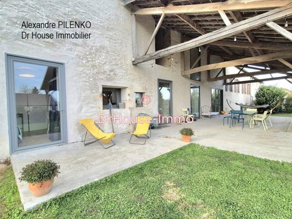 Maison à vendre 12 pièces de 300 m²