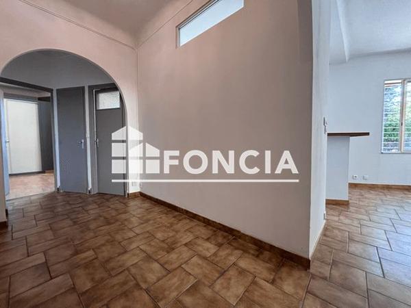 Location Appartement 3 pièces 66 m² - 2 RUE DU JARDIN D'ENFANTS Perpignan 66000