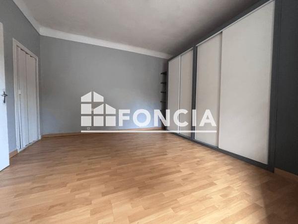 Location Appartement 3 pièces 66 m² - 2 RUE DU JARDIN D'ENFANTS Perpignan 66000