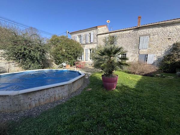 Maison 164 900 € Courbillac 4 p 117 m² DPE E