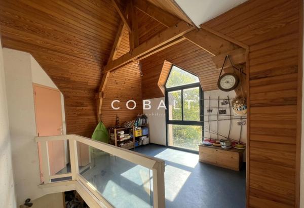Maison à rafraichir - 235 m² - 5 chambres - Sous-sol complet - Parcelle 918 m² - Secteur Le Guezy
