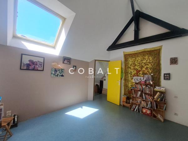 Maison à rafraichir - 235 m² - 5 chambres - Sous-sol complet - Parcelle 918 m² - Secteur Le Guezy