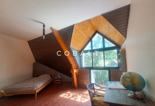Maison à rafraichir - 235 m² - 5 chambres - Sous-sol complet - Parcelle 918 m² - Secteur Le Guezy