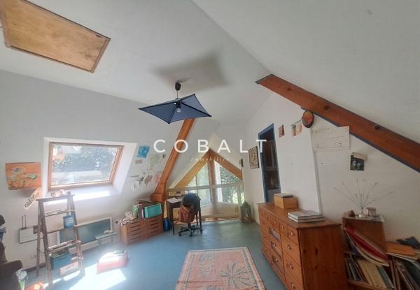 Maison à rafraichir - 235 m² - 5 chambres - Sous-sol complet - Parcelle 918 m² - Secteur Le Guezy