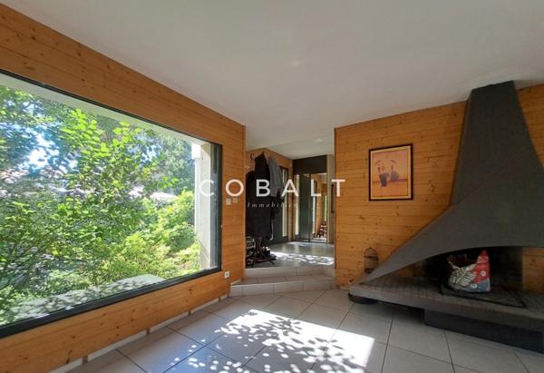 Maison à rafraichir - 235 m² - 5 chambres - Sous-sol complet - Parcelle 918 m² - Secteur Le Guezy