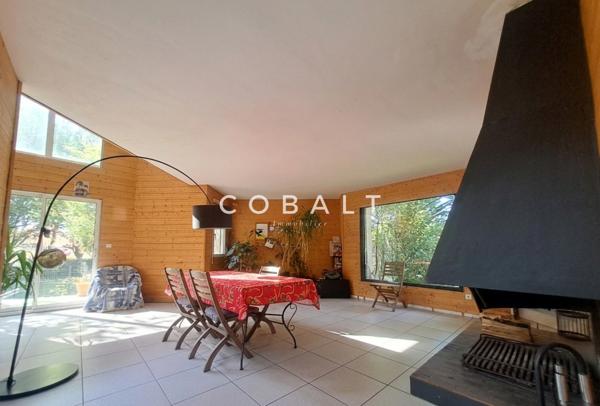 Maison à rafraichir - 235 m² - 5 chambres - Sous-sol complet - Parcelle 918 m² - Secteur Le Guezy