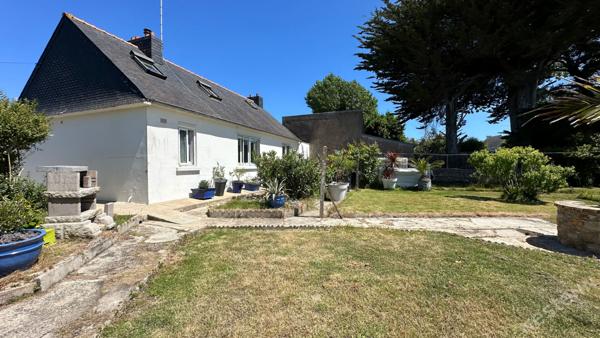 QUIBERON - Maison en impasse sur un beau terrain de 785 m²