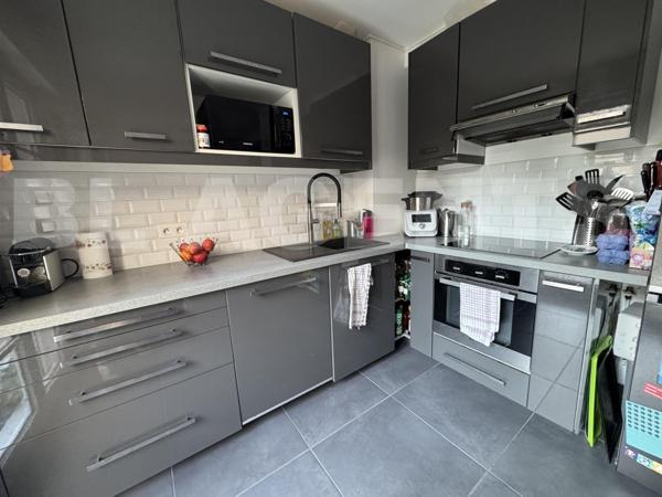 Maison 4 pièces 80 m²  Villenoy