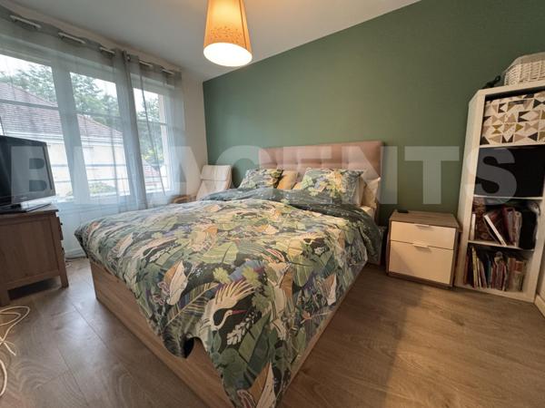 Maison 4 pièces 80 m²  Villenoy