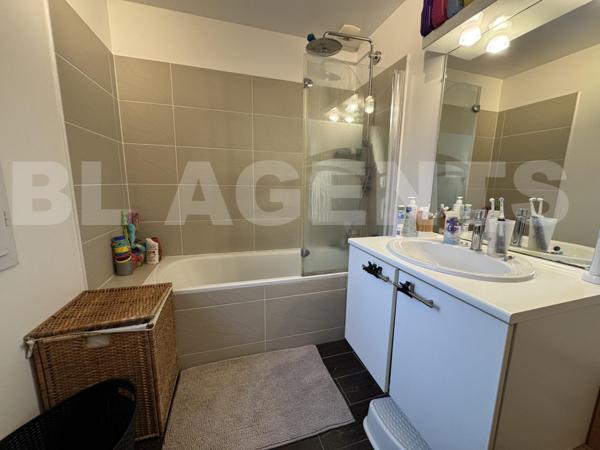 Maison 4 pièces 80 m²  Villenoy