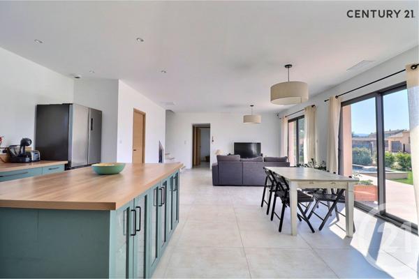 Maison à vendre  5 pièces - 122 m2 PERNES LES FONTAINES - 84