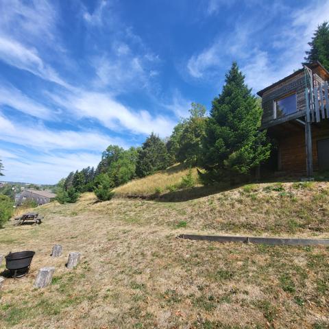 Complexe Eco village CHEYLADE Cheylade (15400)