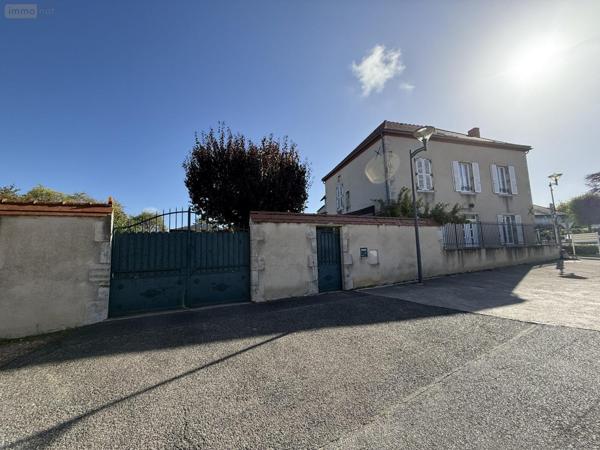 Maison à vendre à Escurolles dans l'Allier (03110), ref : 2025/974-03020