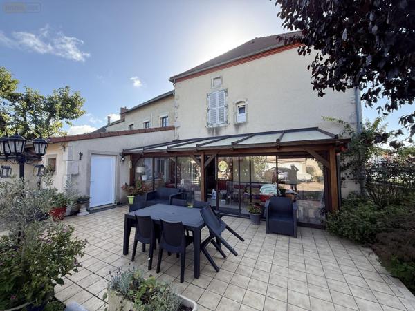 Maison à vendre à Escurolles dans l'Allier (03110), ref : 2025/974-03020