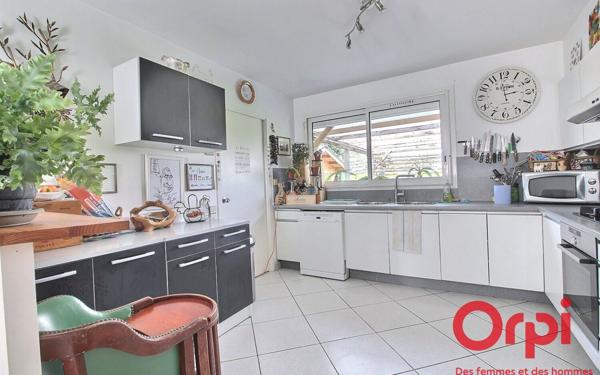 Maison à vendre    7 pièces •  Élancourt