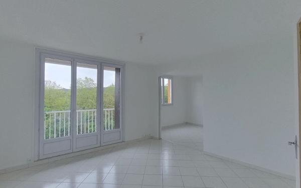 Appartement à louer    3 pièces • 59,30 m2 Domont